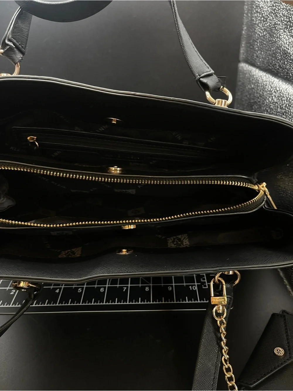 Anne Klein anne klein